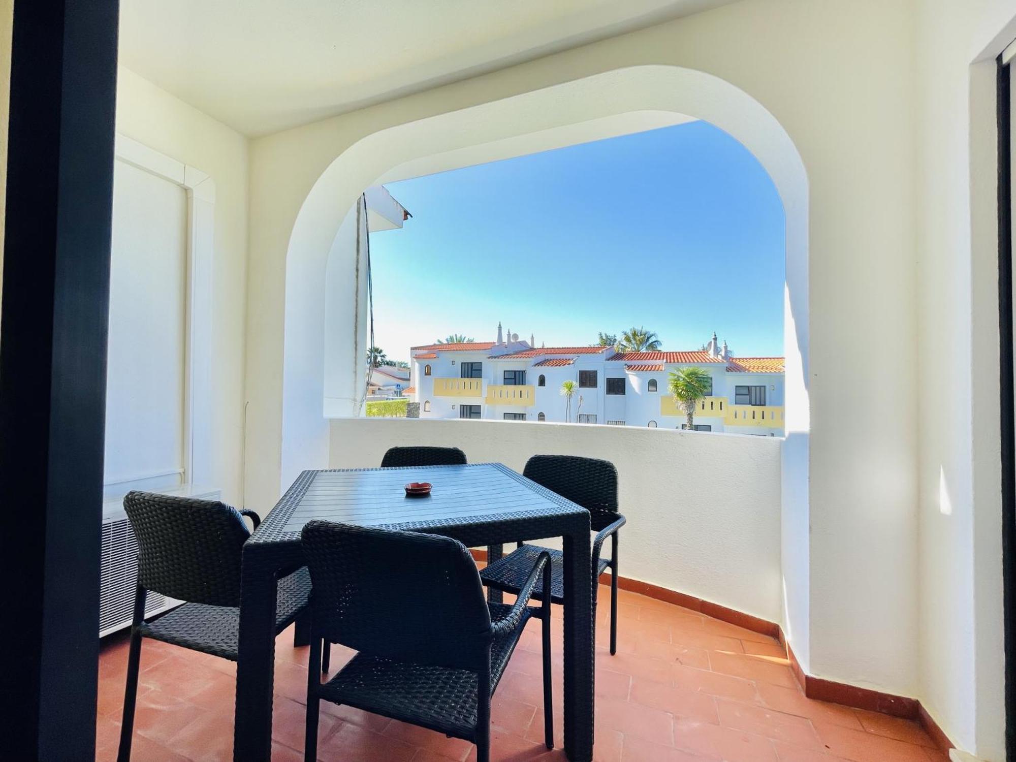 Lavanda - 2 Bedrooms - 3 Level Pool - Garden - Beach 1Km Estômbar Kültér fotó