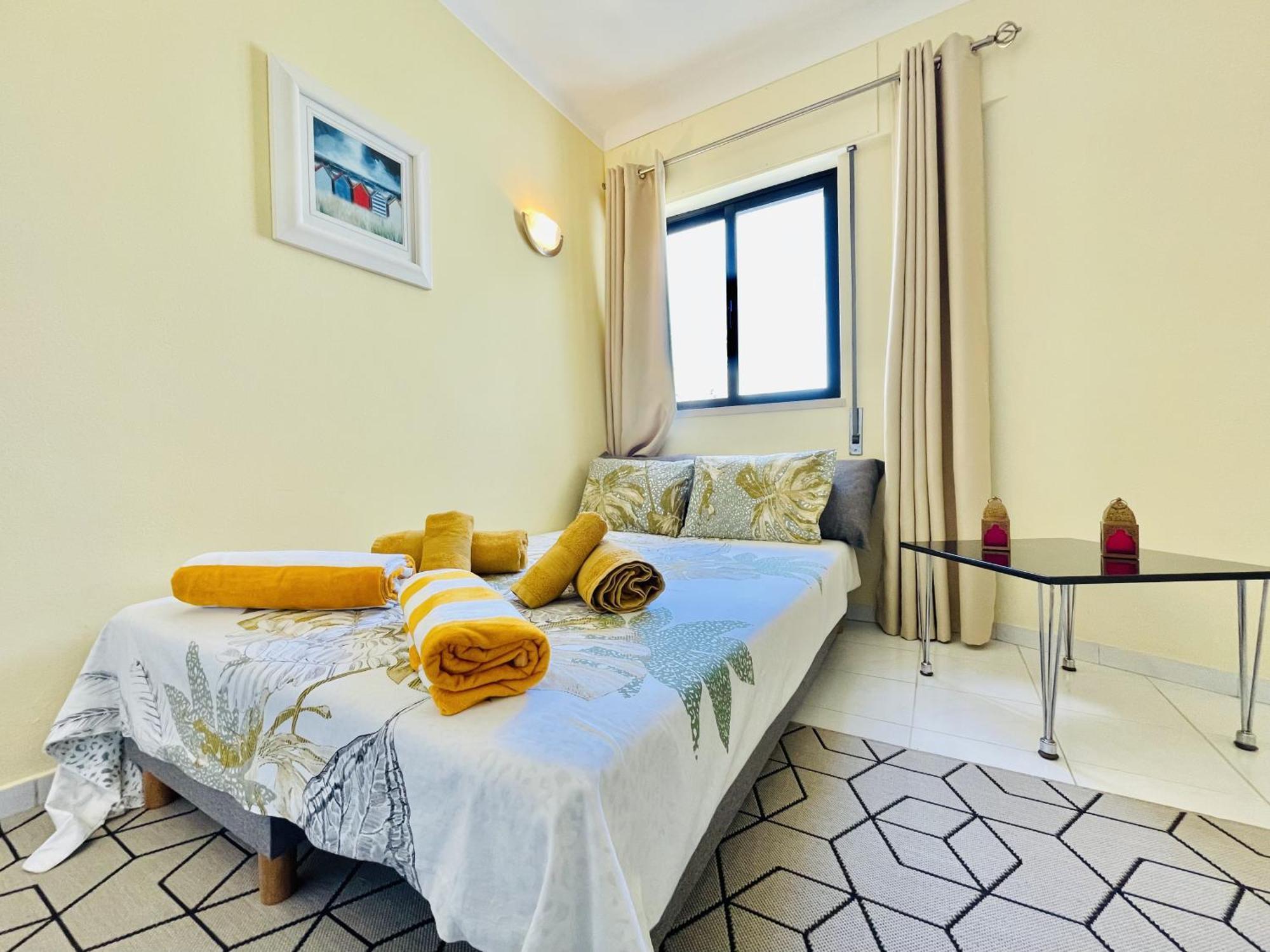 Lavanda - 2 Bedrooms - 3 Level Pool - Garden - Beach 1Km Estômbar Kültér fotó