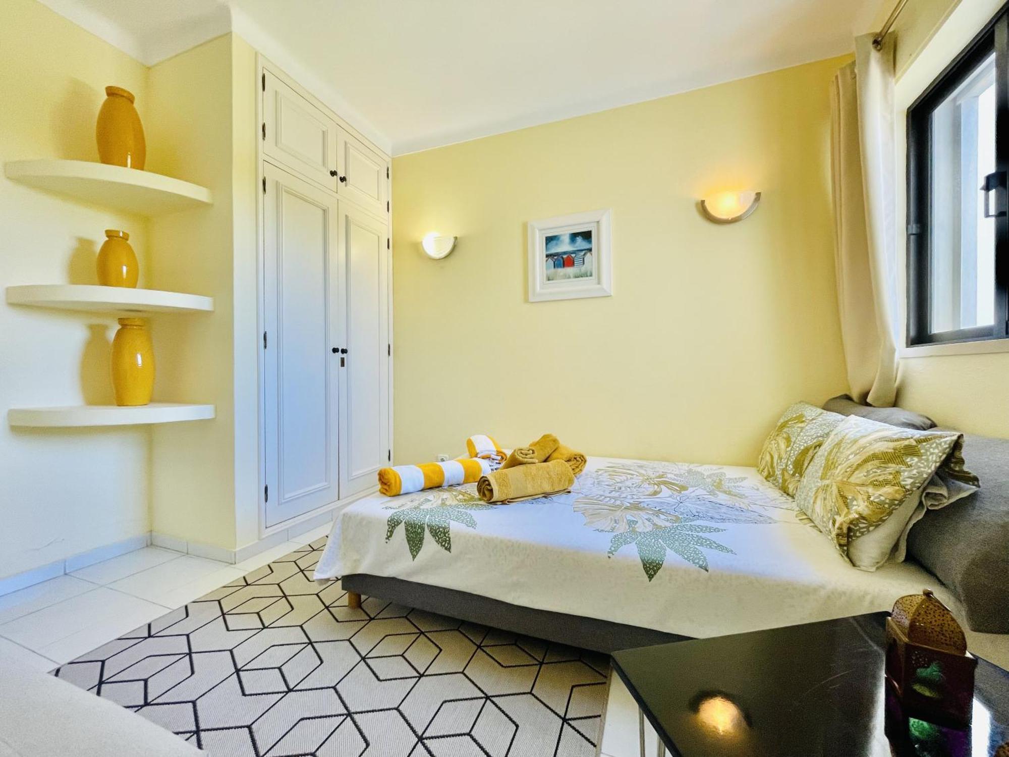 Lavanda - 2 Bedrooms - 3 Level Pool - Garden - Beach 1Km Estômbar Kültér fotó